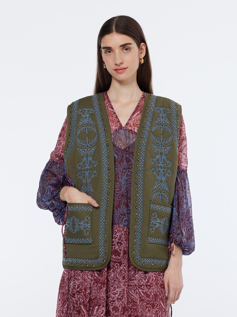 floral embroidered gilet