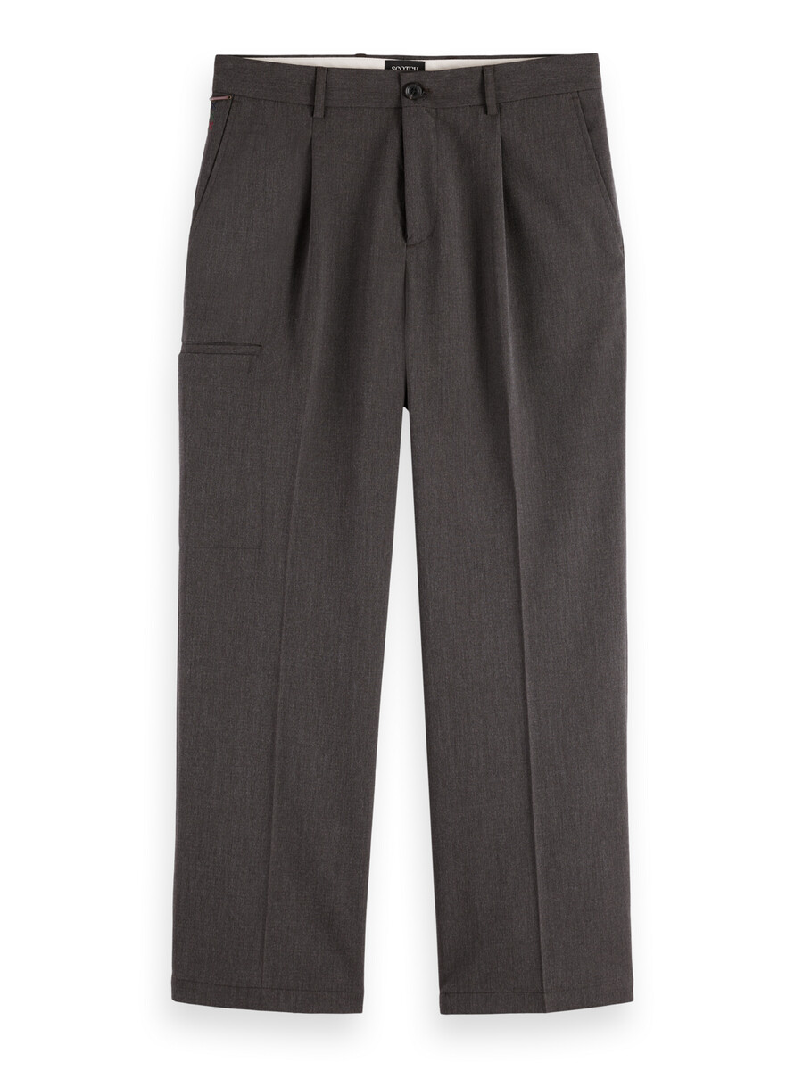 pocket detail wide fit melange chino