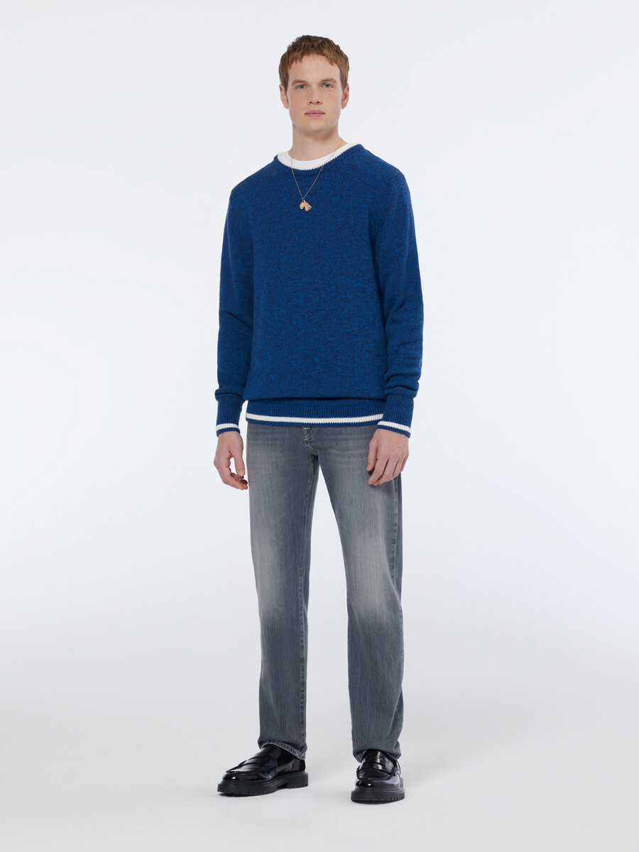 the zee straight fit jeans out of town