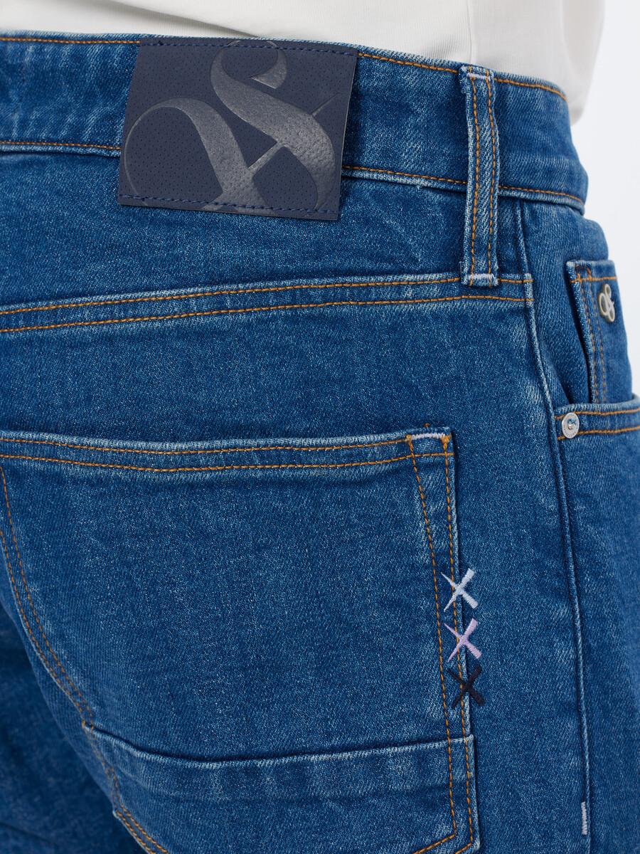 ralston regular slim jeans bright but broken