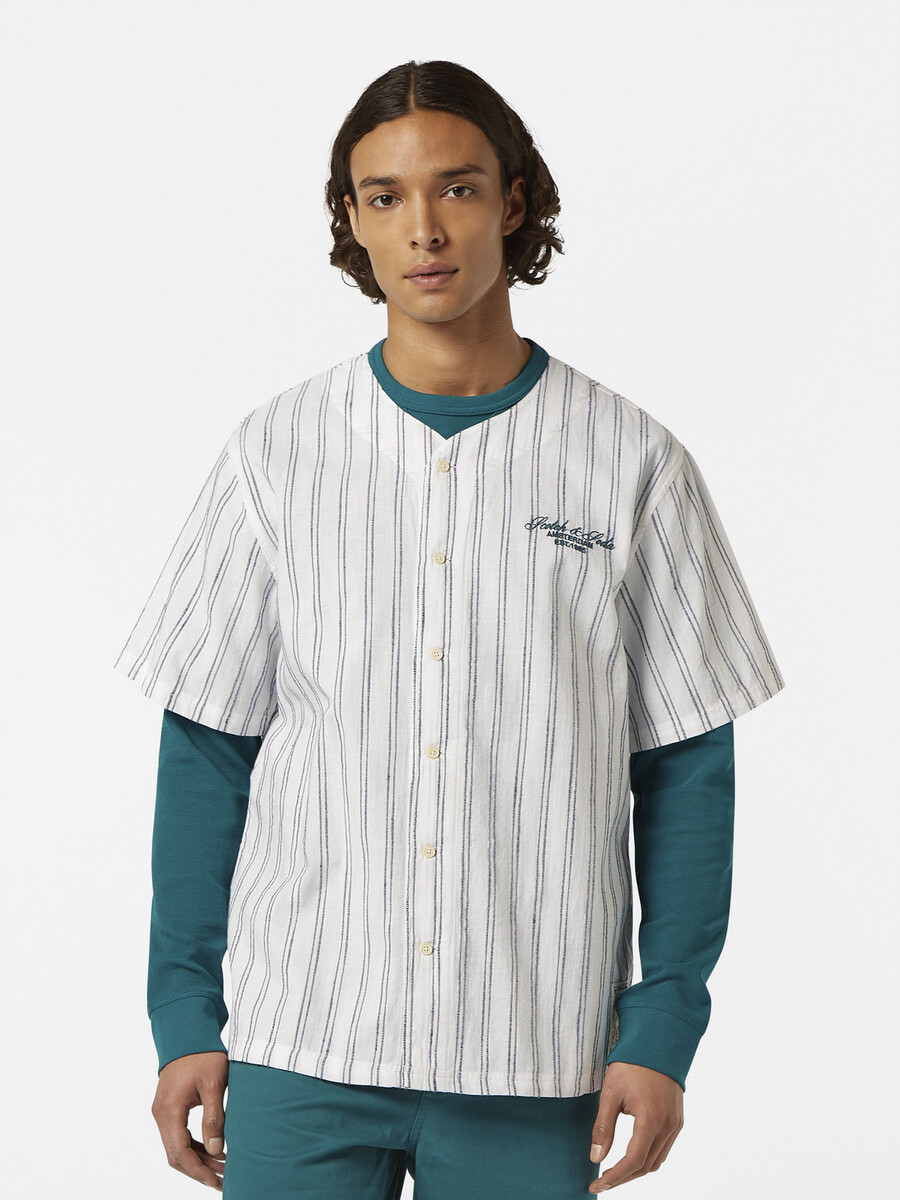 relaxed-fit baseball short sleeve shirt