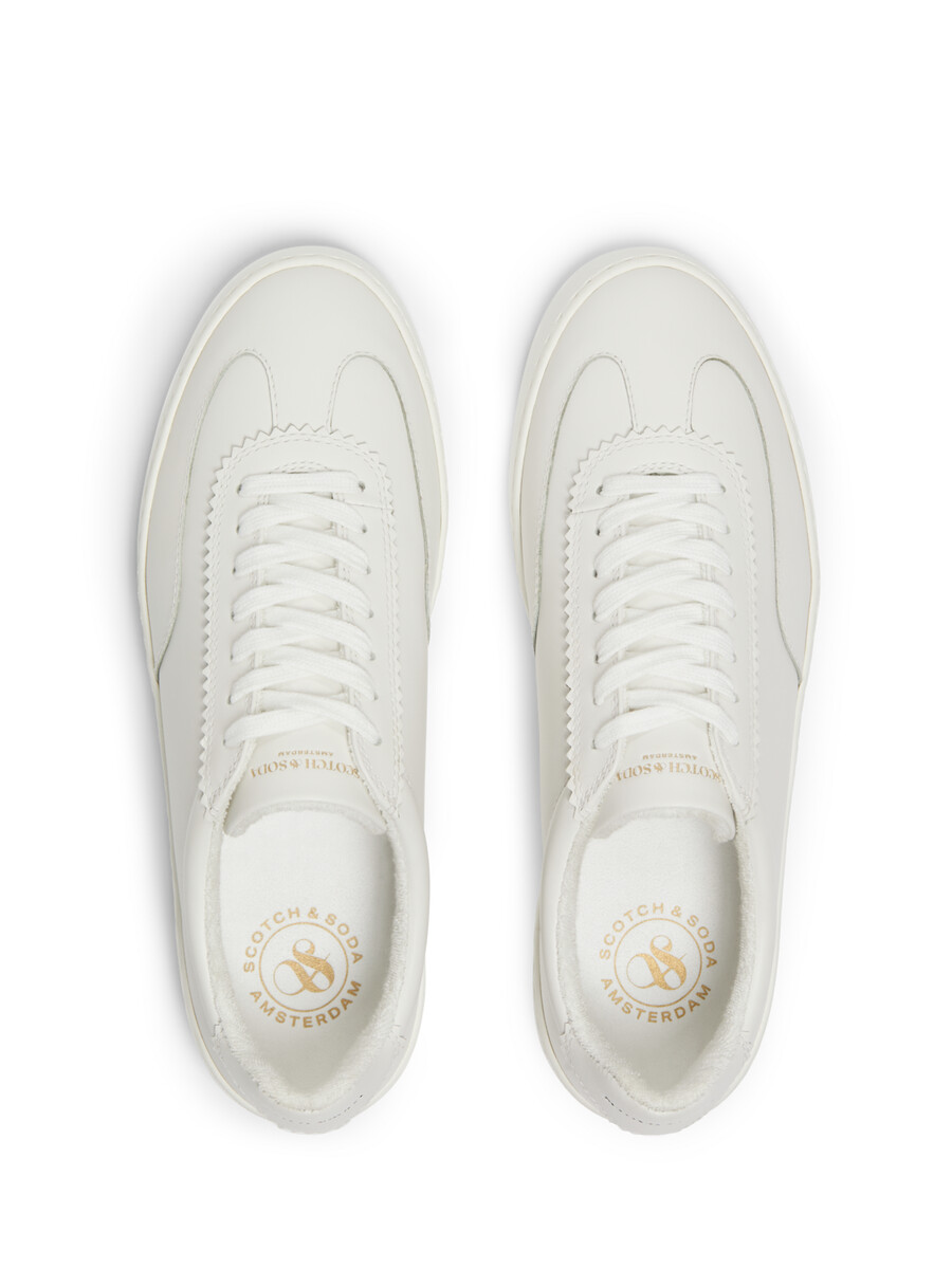 plakka leather sneaker