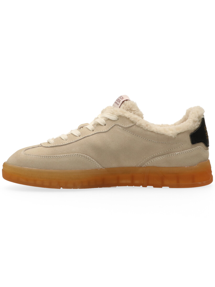 nixie sneakers