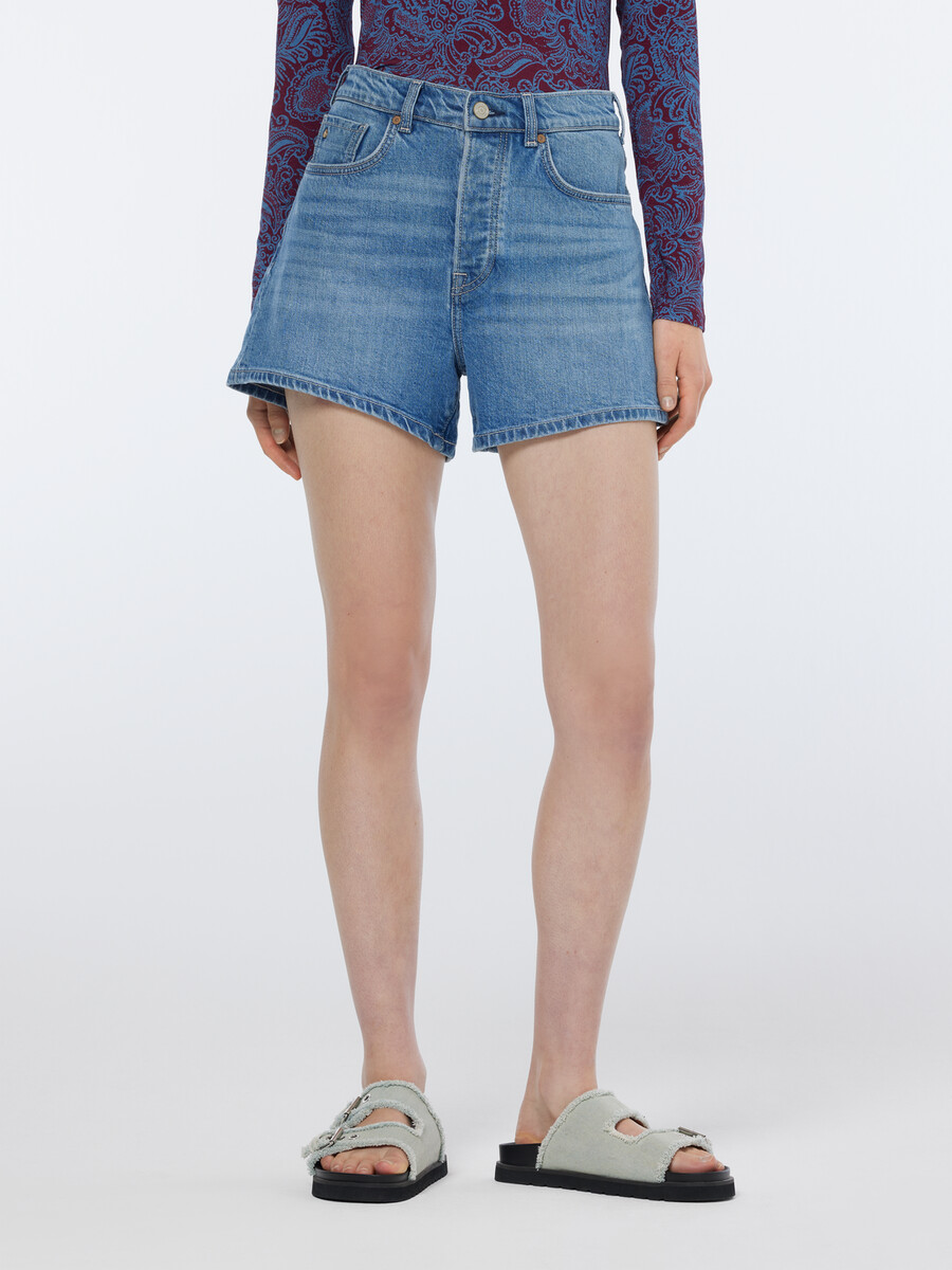 essentials — the ray denim short blue dream